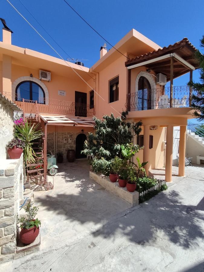 Anemi Villa Kamilari Buitenkant foto