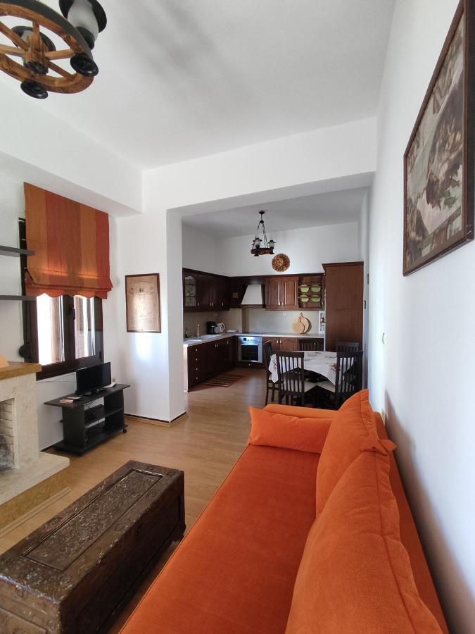 Anemi Villa Kamilari Buitenkant foto